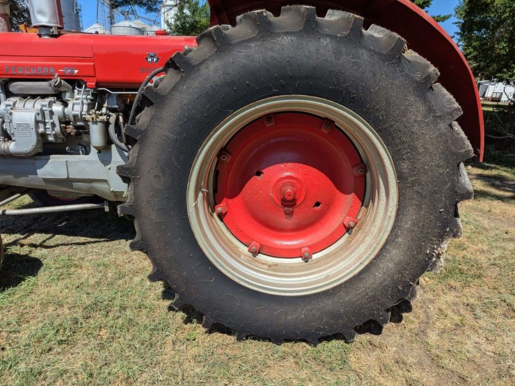 massey-ferguson-98-image-23