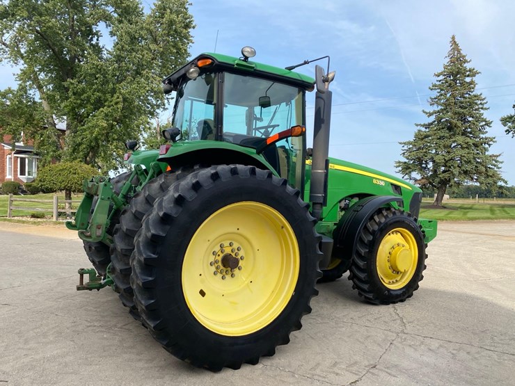 2007-john-deere-8330-image-2