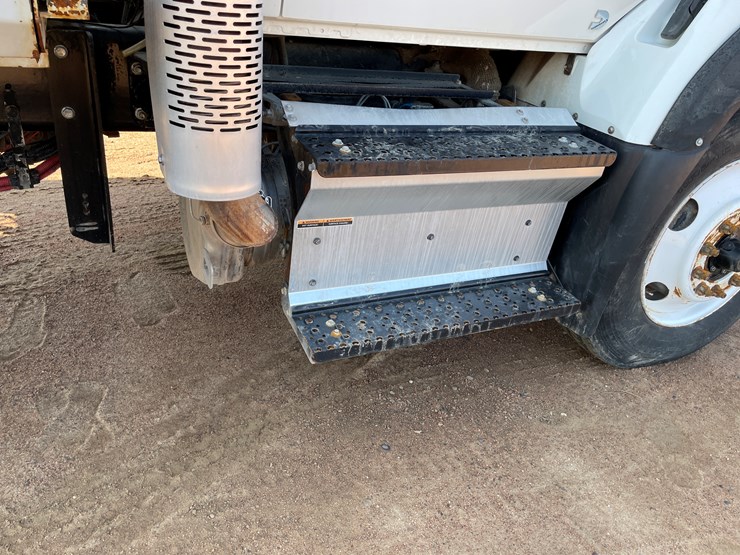#2000-•-2020-international-roto-mix-mixed-ration-feed-truck-(has-tx-title)-(mosinee,-wi)-image-76