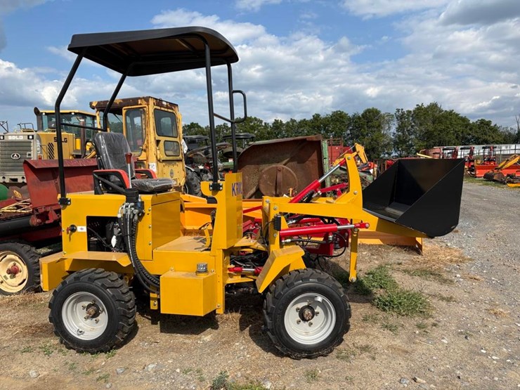 agt-krw23-wheel-loader-image-1