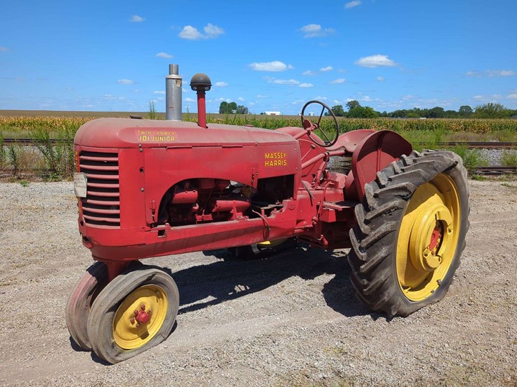 massey-ferguson-101-image-1