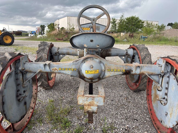 massey-ferguson-4-image-25