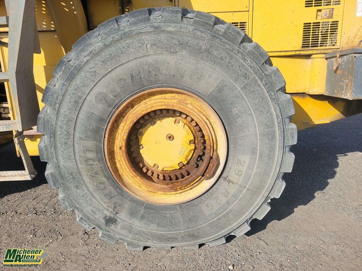 komatsu-wa500-image-12