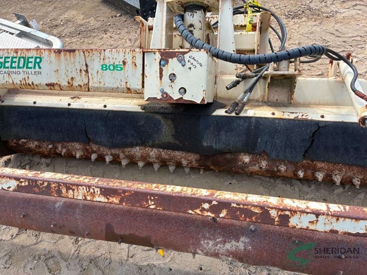 3-point-hitch-power-rake-image-4
