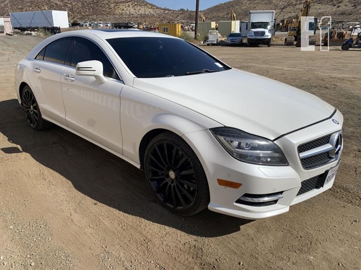2014-mercedes-benz-cls-sedan-image-2