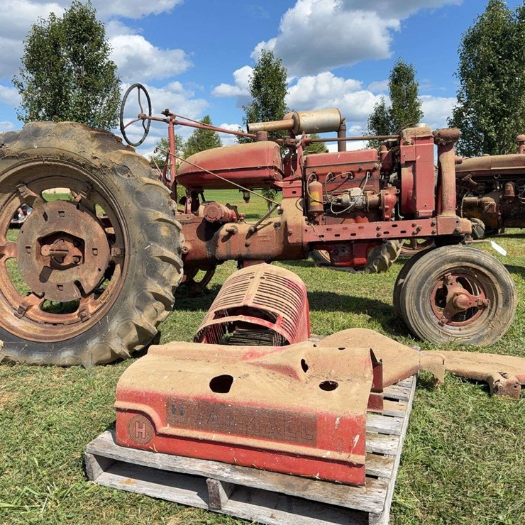 Farmall H