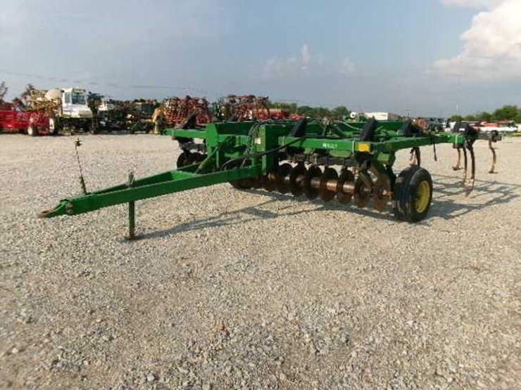 john-deere-714-image-4