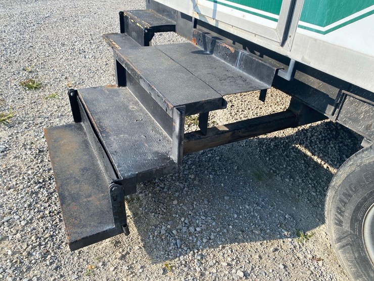 portable-wash-house-trailer-image-20