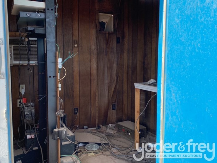 12'-x-8'-metal-building,-insulated.-a/c-unit,-generator-image-11