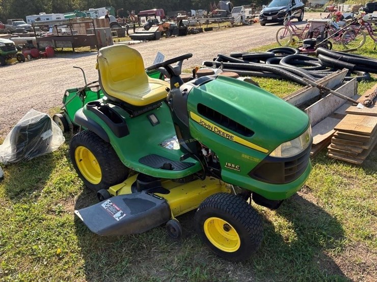 john-deere-155c-image-1