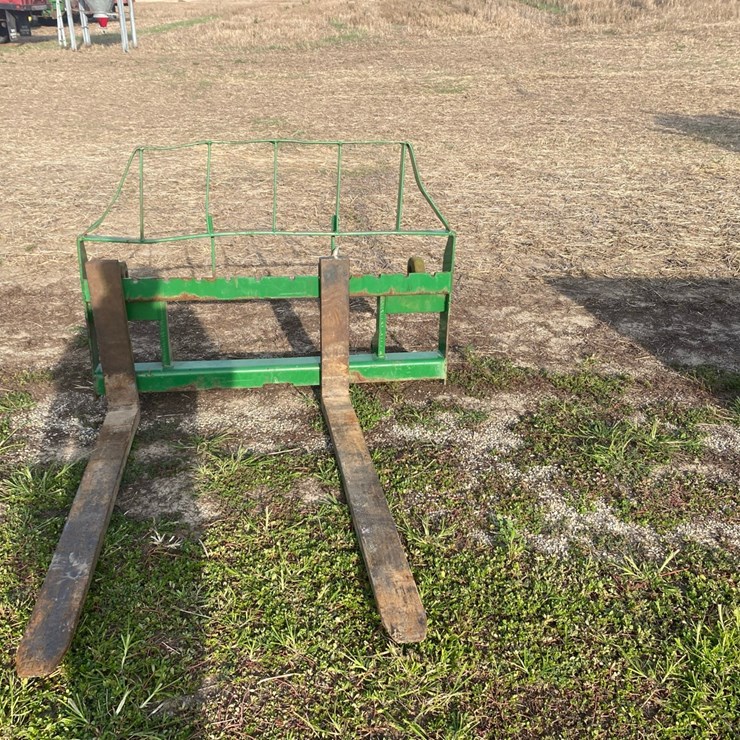 JOHN DEERE 48