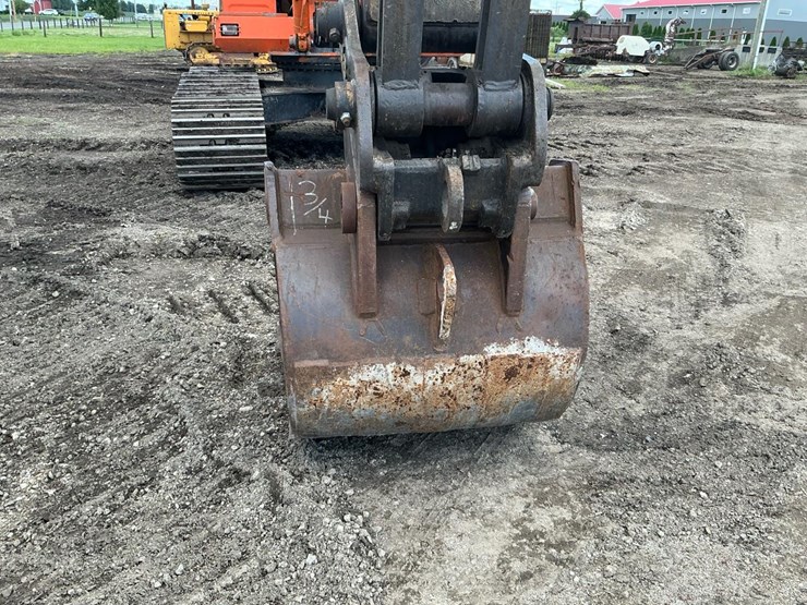 1995-hitachi-ex270-image-13