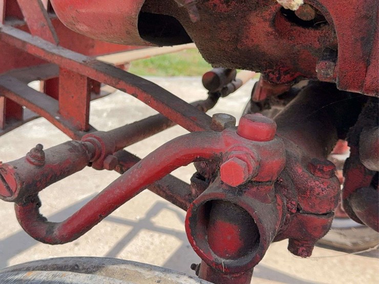 farmall-super-a-image-23