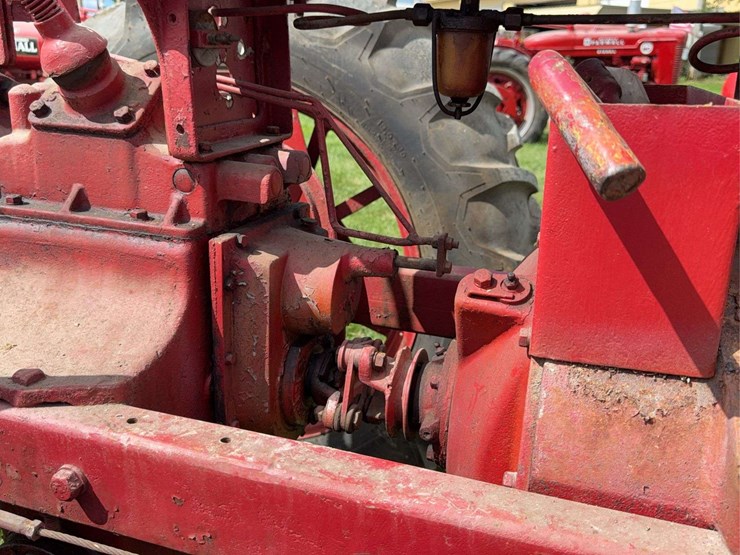 farmall-f-20-image-88