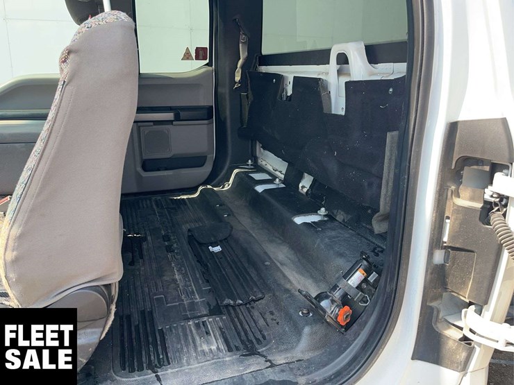 2017-ford-f350-image-10