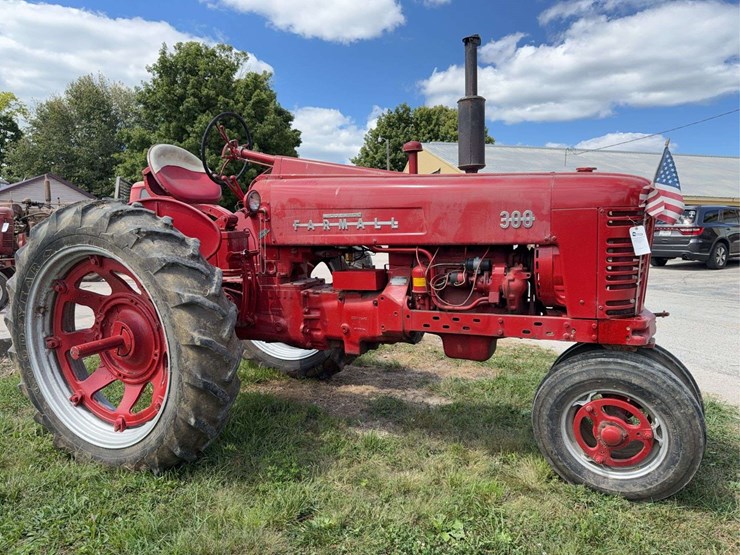 farmall-300-image-2