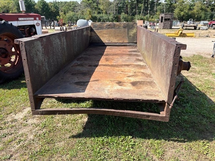 knight-wood-hauler-spreader-image-6