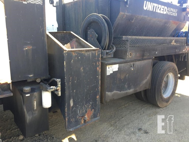 2007-gmc-topkick-c7500-image-14