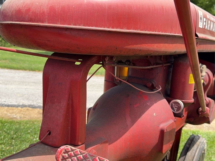farmall-b-image-53
