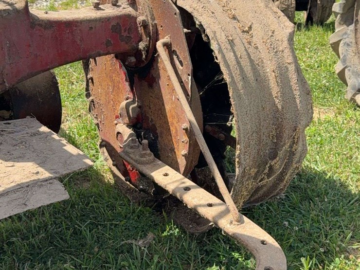 farmall-f-20-image-22