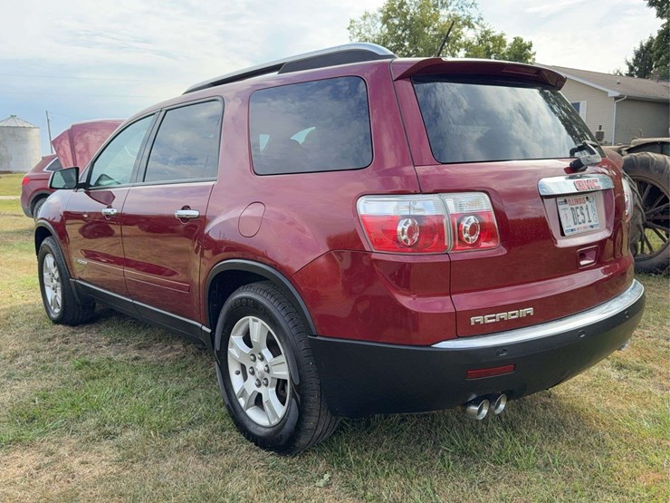 2007-gmc-acadia-image-6