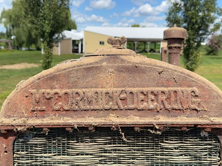 mccormick-deering-10-20-image-21