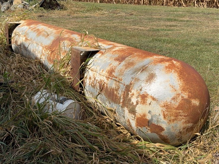 (1)-propane-tank---18-ft-image-8