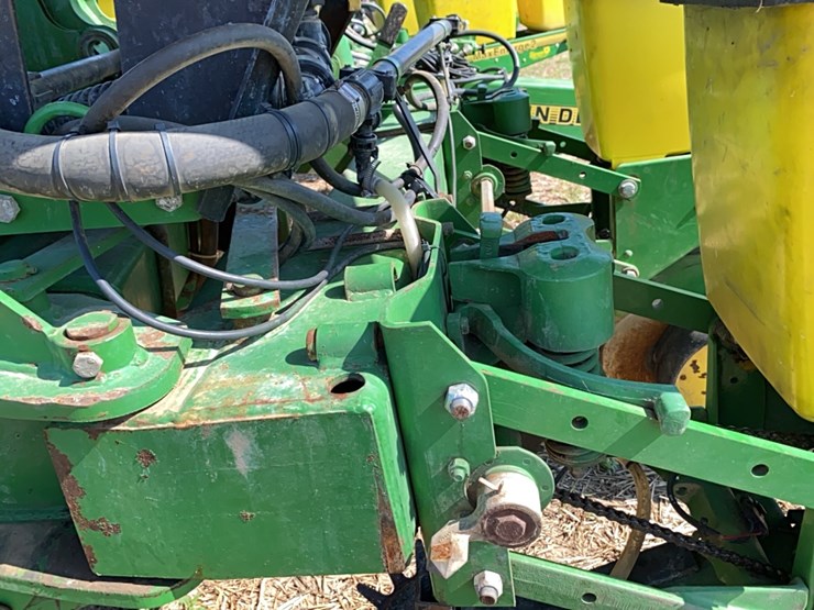 john-deere-1760-image-47