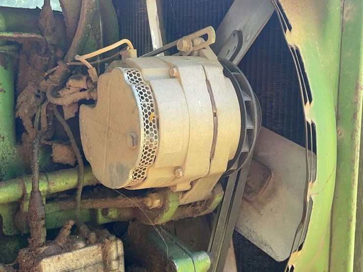 john-deere-4620-image-39