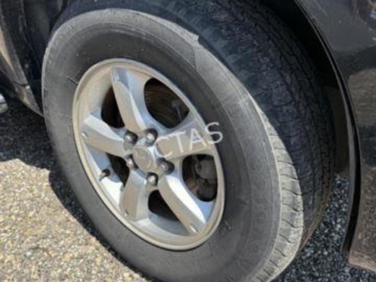 2005-mazda-tribute-image-8