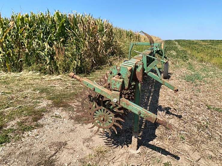 john-deere-400-image-3