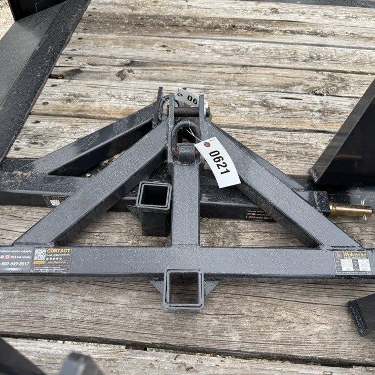1- Wolverine, TQH-26-02C, 3 point receiver hitch