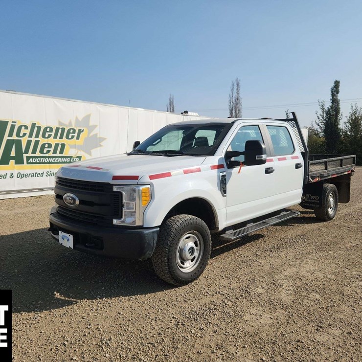 2017 FORD F350