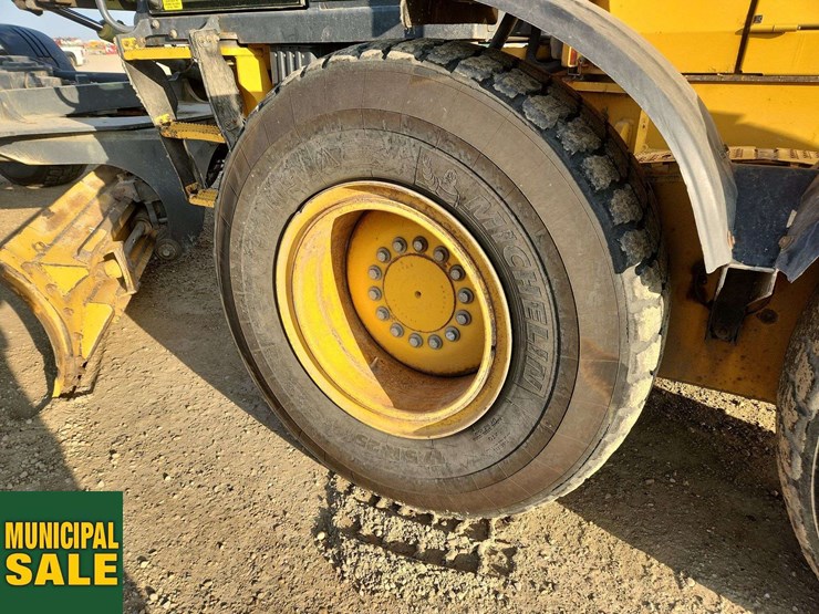 john-deere-770-image-32