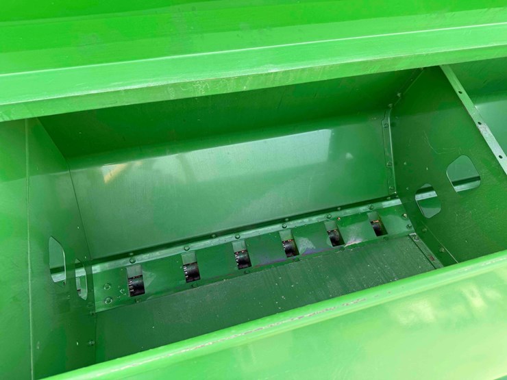 john-deere-1590-image-23