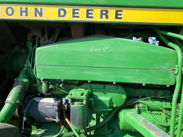 john-deere-8430-image-22