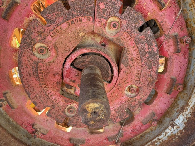 farmall-806-image-24