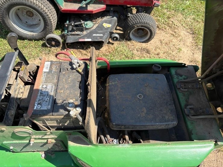 john-deere-316-image-4