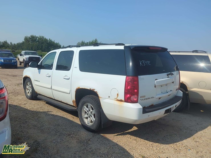 2007-gmc-yukon-xl-image-3