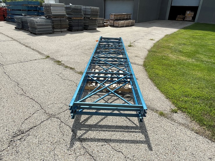 #1353-•-20'-pallet-racking-uprights-image-6