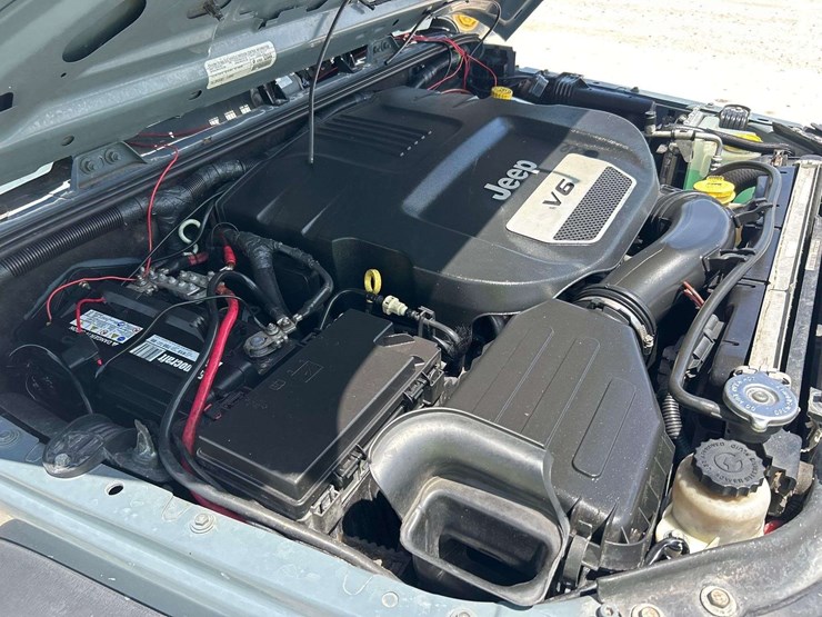 2015-jeep-wrangler-image-9