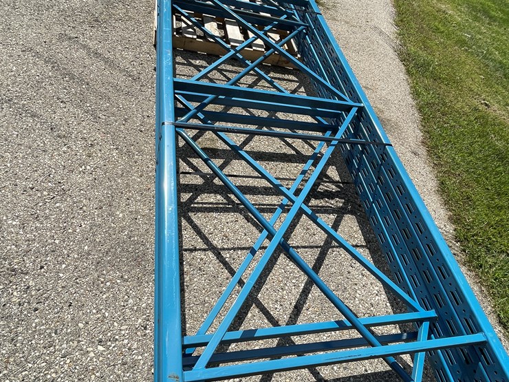#1352-•-20'-pallet-racking-uprights-image-12