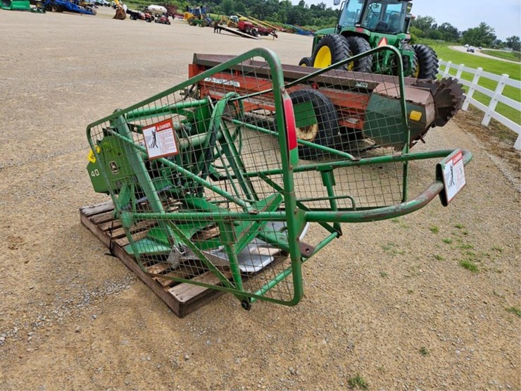 john-deere-40-image-3