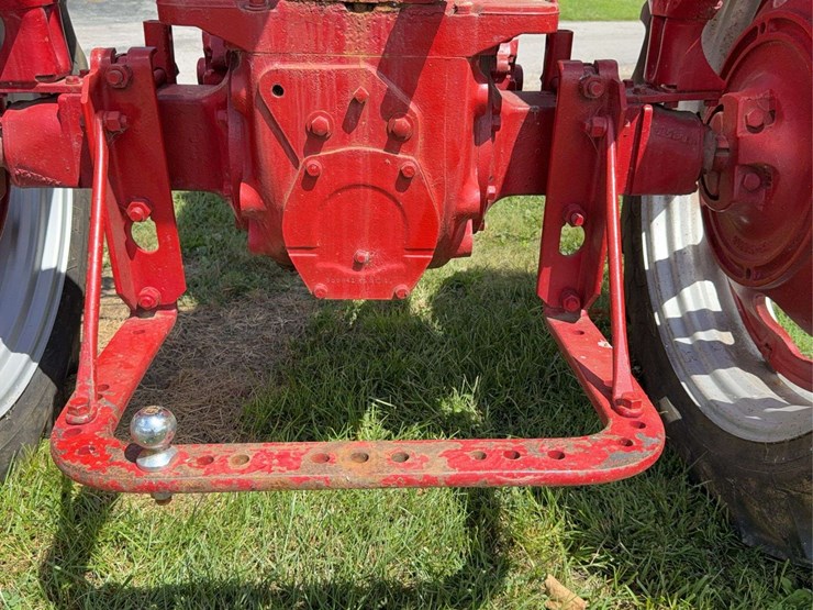 farmall-300-image-35