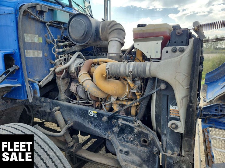 2008-peterbilt-365-image-19
