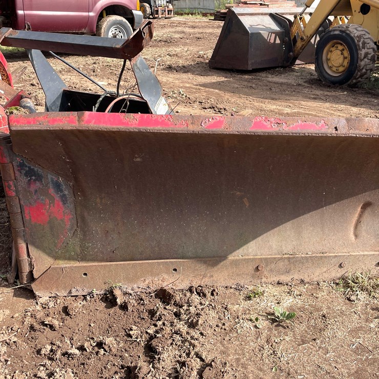 #1325 • Boss Snow Plow