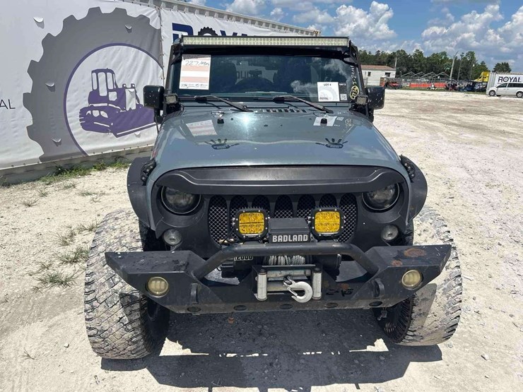 2015-jeep-wrangler-image-22