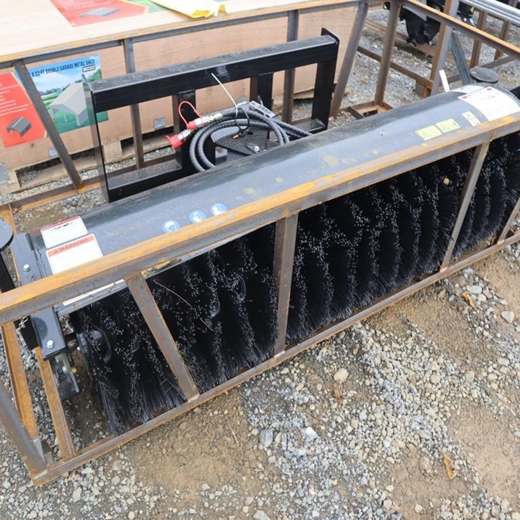 Mower King QA Angle Broom