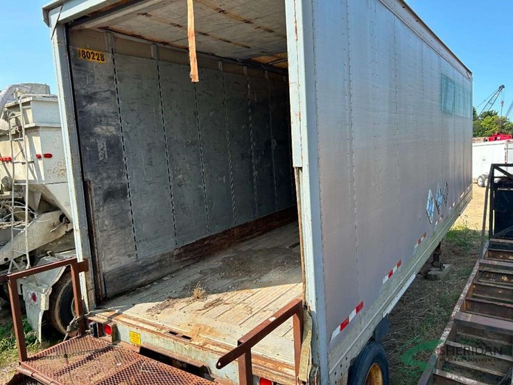 storage-trailer-image-4