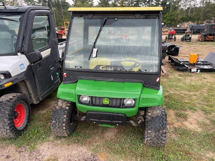 john-deere-gator-image-2